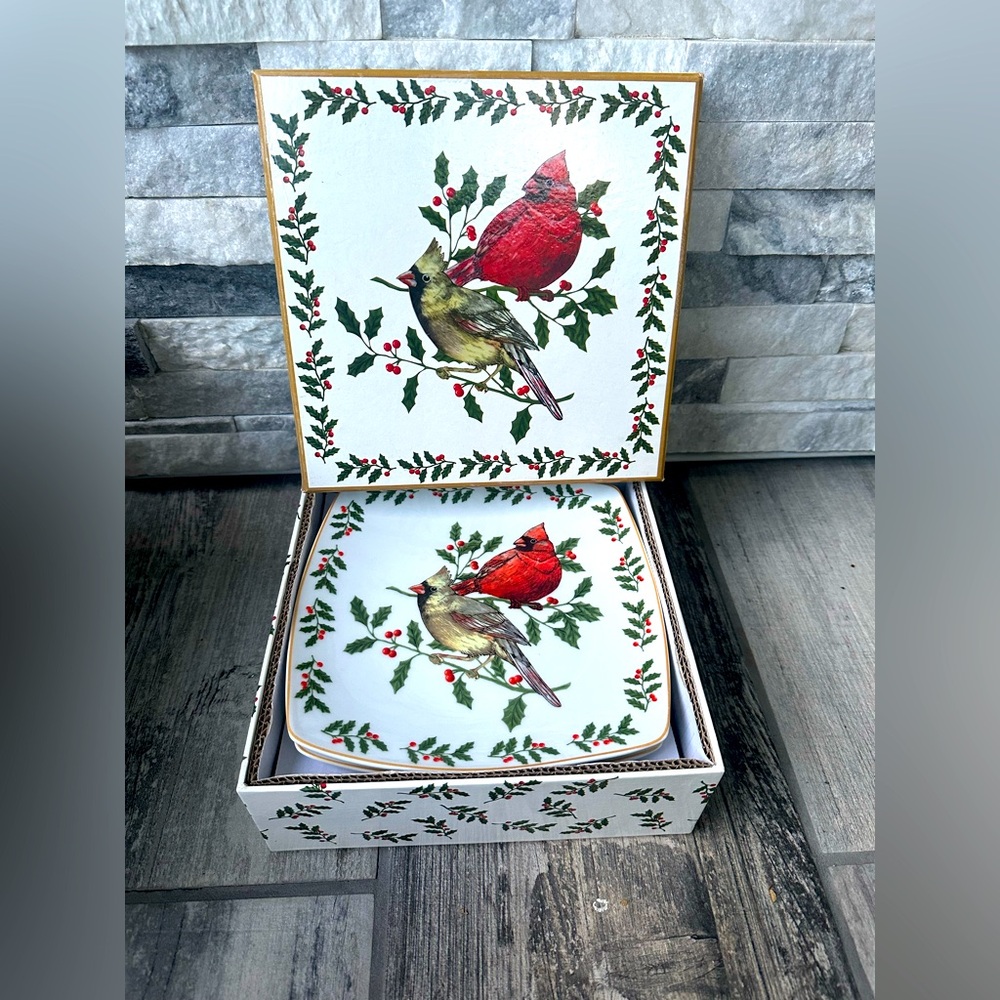 Livingquarters Set Of 4 Square Holiday Cardinal Plates 8.5" Microwave & Dishwash